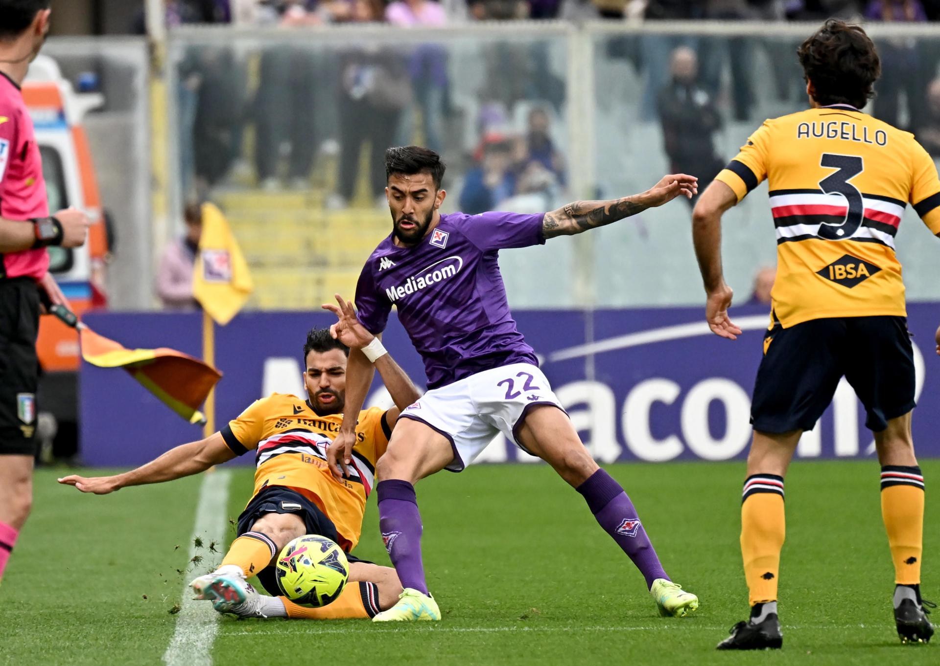 Nicolas Gonzalez, del Fiorentina, en un momento del partido. EFE/EPA/CLAUDIO GIOVANNINI 