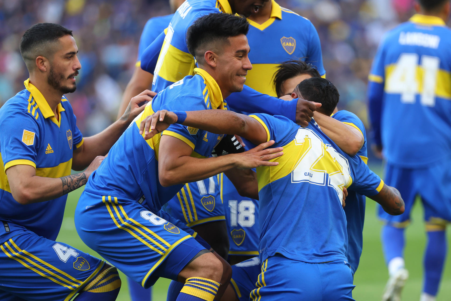 alt Listos los cuartos de final de la Copa Argentina con el chileno Catalán y el uruguayo Cóccaro como figuras