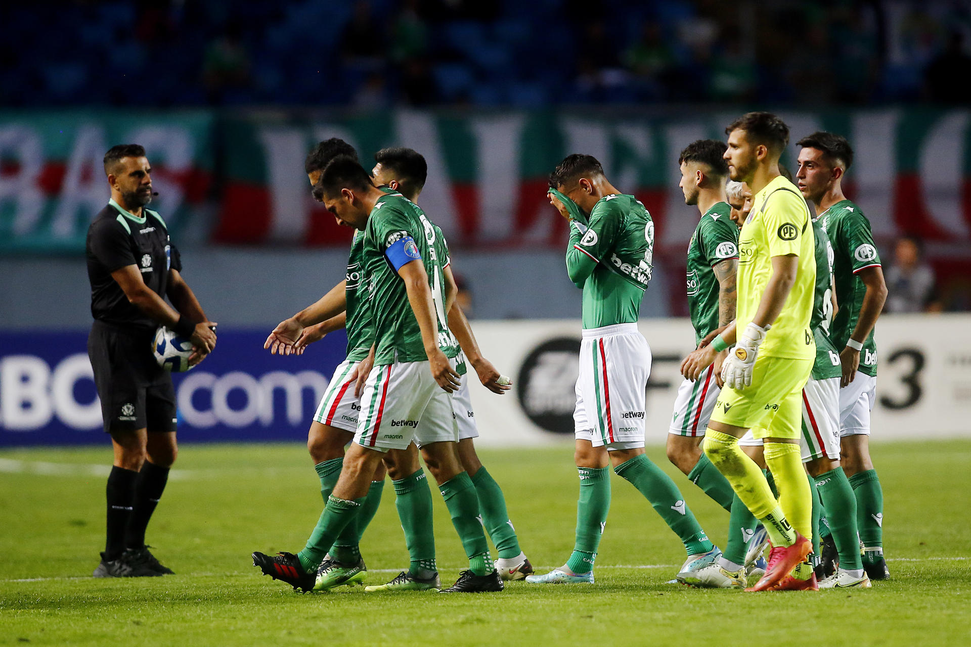 Jugadores del Audax Italiano, en una imagen de archivo. EFE/ Esteban Garay.