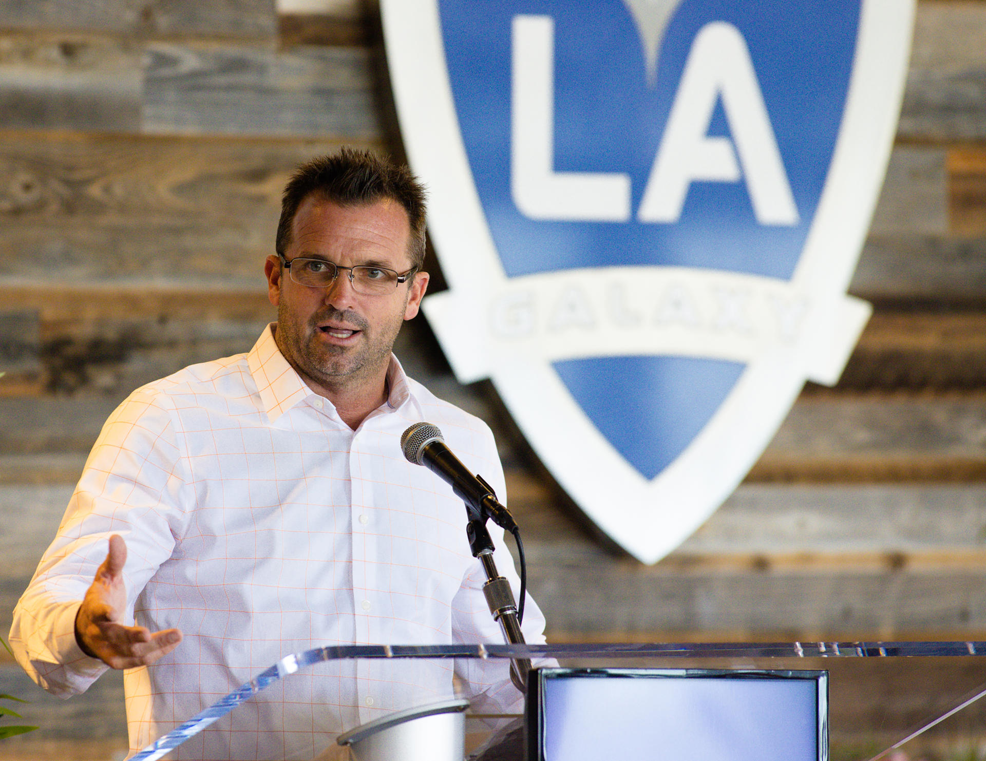 Foto de archivo del saliente presidente de LA Galaxy, Chris Klein. EFE/Phillip Kim