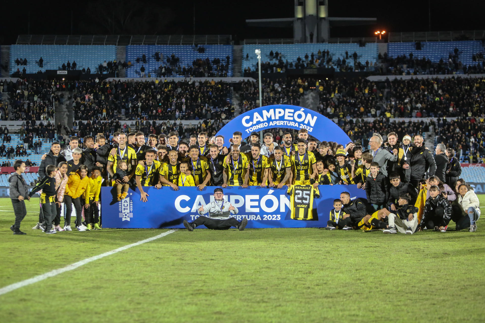 Peñarol ganó 1-0 a Boston River y sumó su primer triunfo en el Clausura del  campeonato uruguayo 2023, Deportes