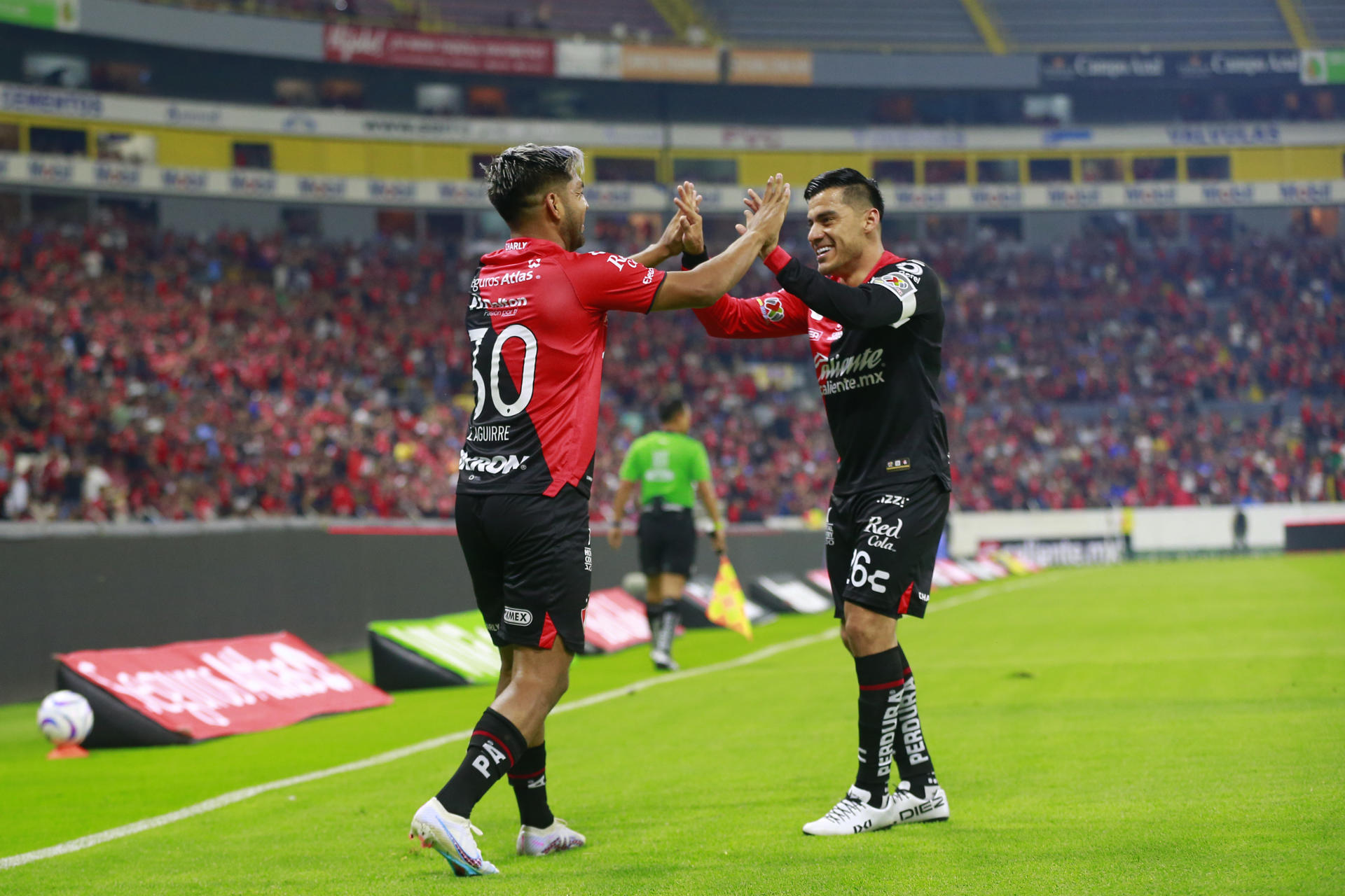 alt El Atlas del español San José empata con el líder Cruz Azul y sigue vivo en el Apertura