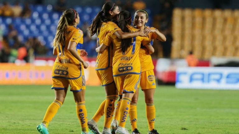 alt Las campeonas Tigres, a la espera de la española Jenni Hermoso, retan al San Luis en inicio del Clausura