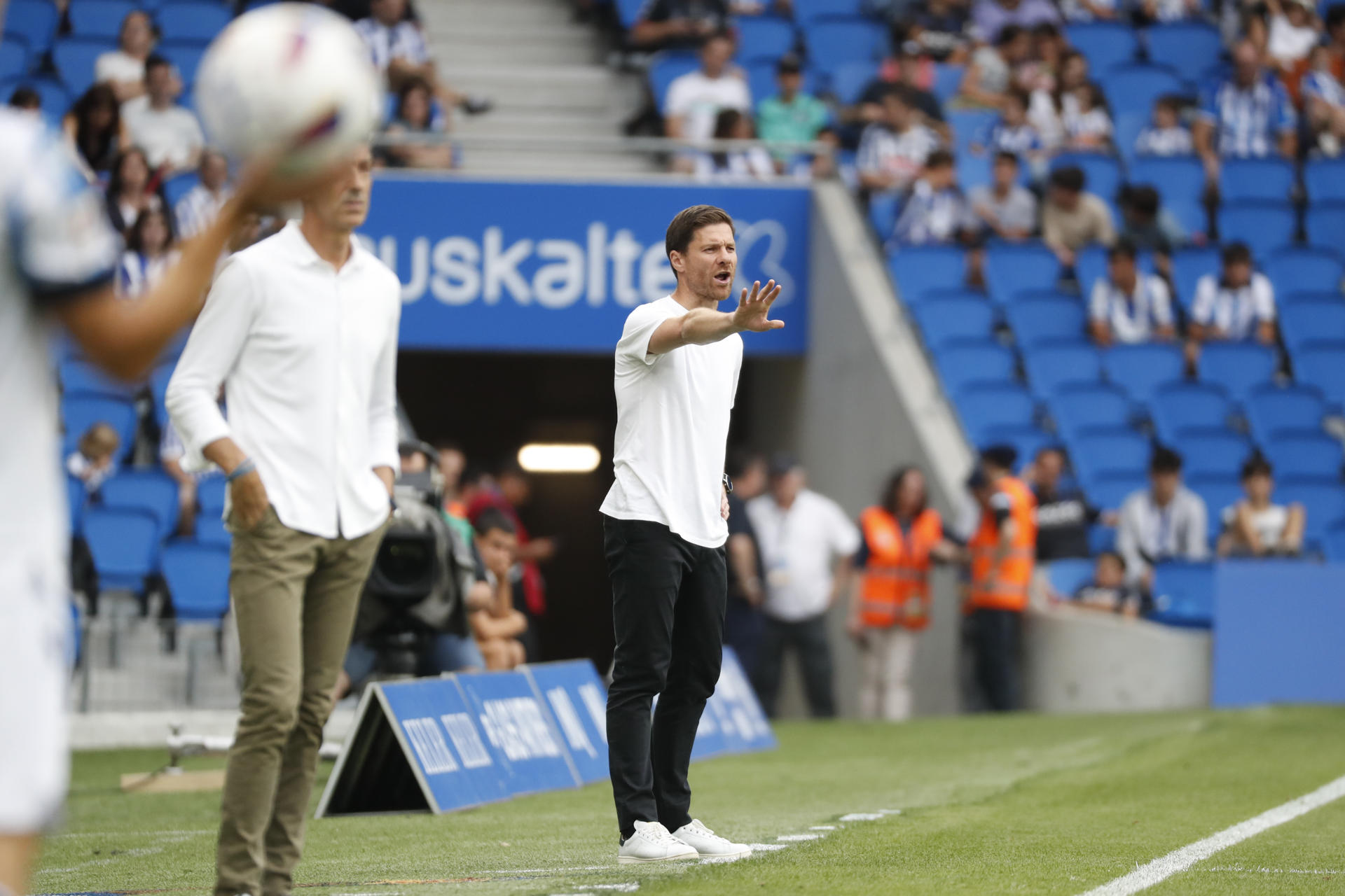 El entrenador del Bayer Leverkusen, Xabi Alonso, en una foto de archivo.  EFE/Juan Herrero.