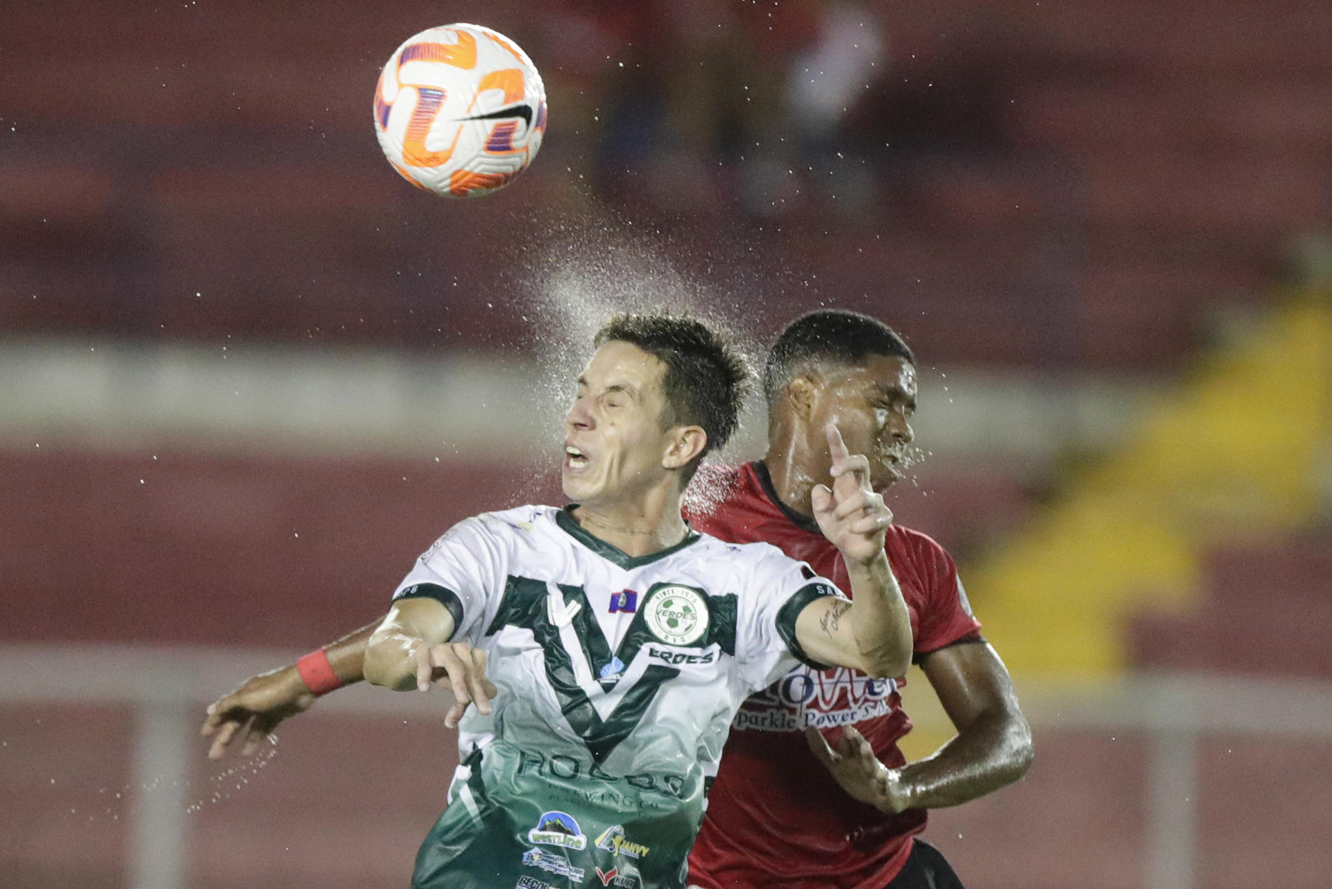 alt 4-0. El Sporting, del español Dóniga, golea al Verdes en la Copa Centroamericana