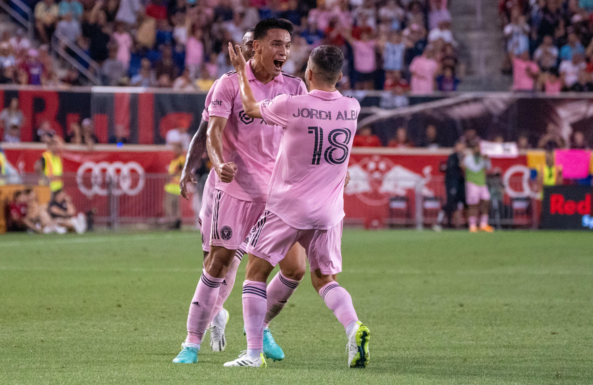 alt 0-2. Argentino Messi debuta con gol en la MLS y el Inter Miami suma noveno triunfo con el argentino