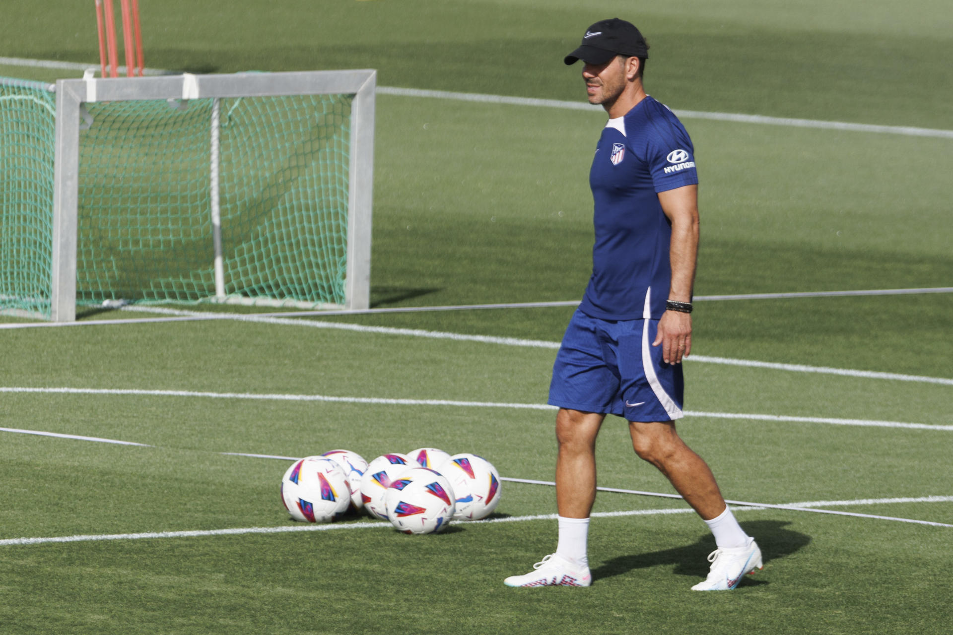 Fotografía de archivo del técnico argentino del Atlético de Madrid, Diego Simeone. EFE/Sergio Pérez