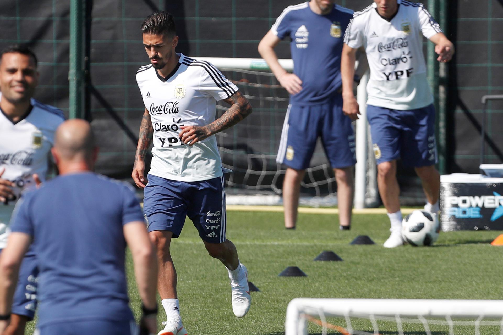 El centrocampista argentino Manuel Lanzini, en una fotografía de archivo. EFE/Alejandro García