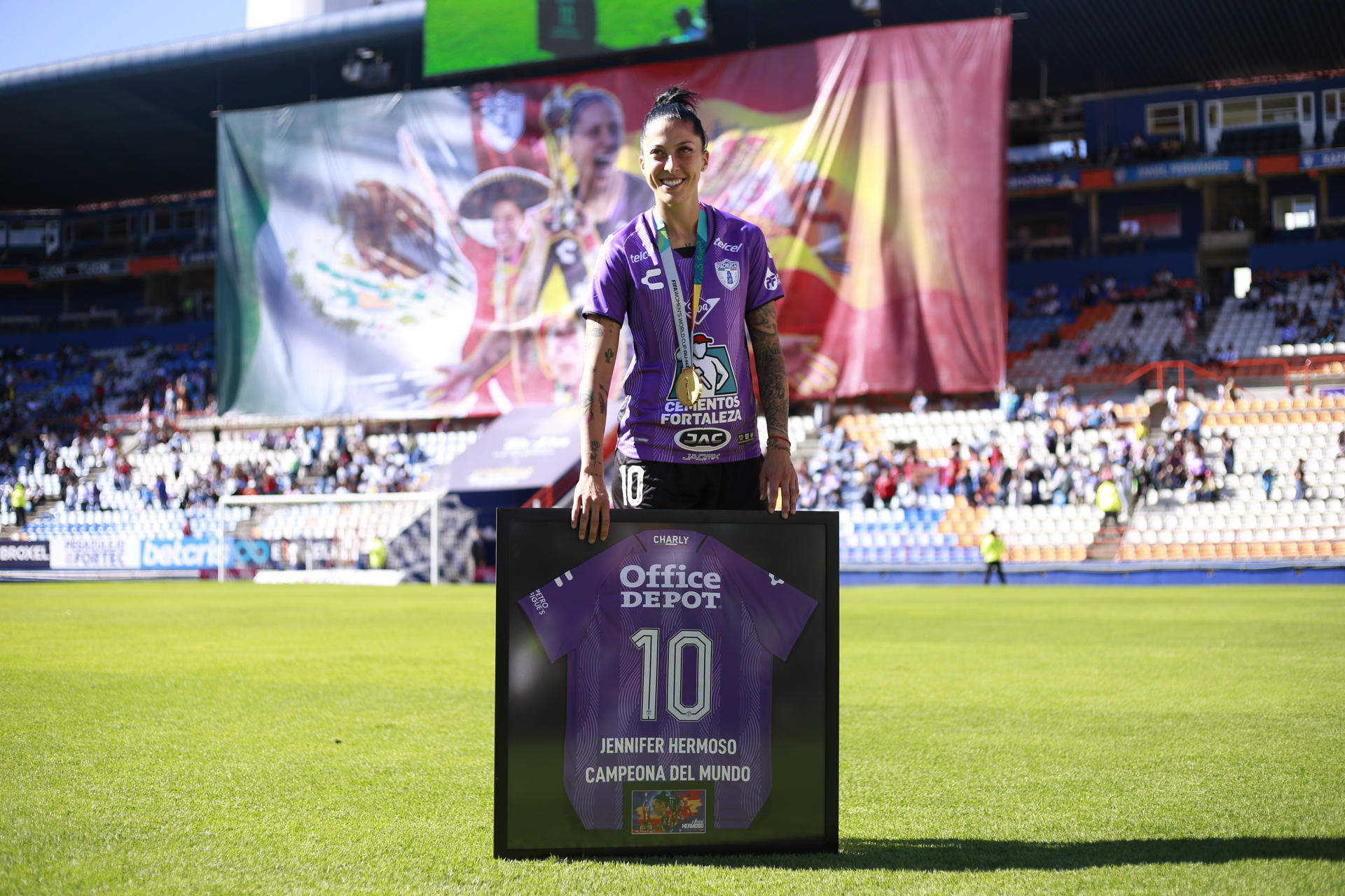 alt Española Jenni Hermoso reaparece como campeona mundial en el triunfo del Pachuca sobre las Pumas