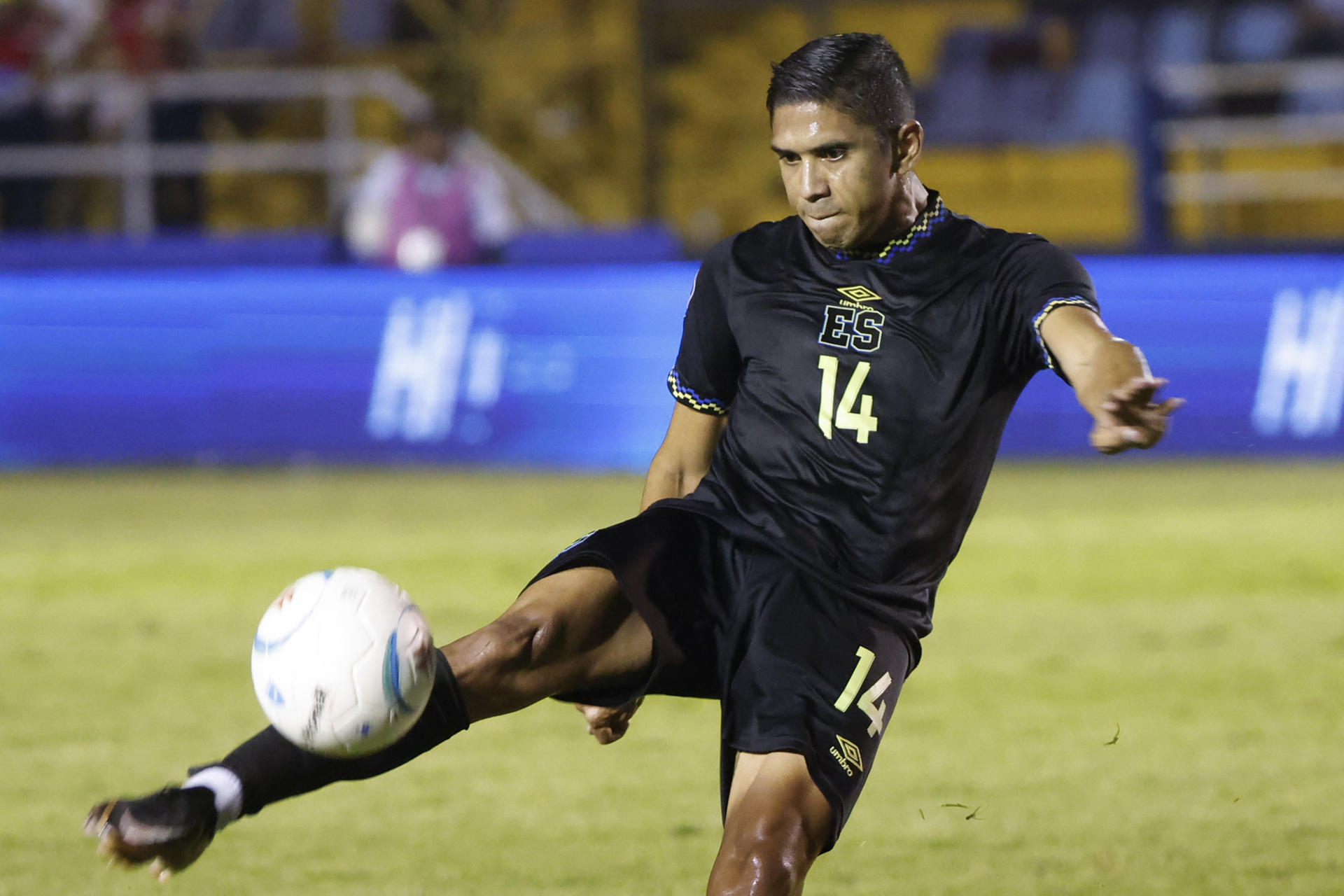 alt 2-0. Guatemala doblega a El Salvador en la Liga de Naciones