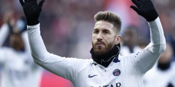 alt Dieciocho años después de su marcha, español Sergio Ramos vuelve al Sevilla