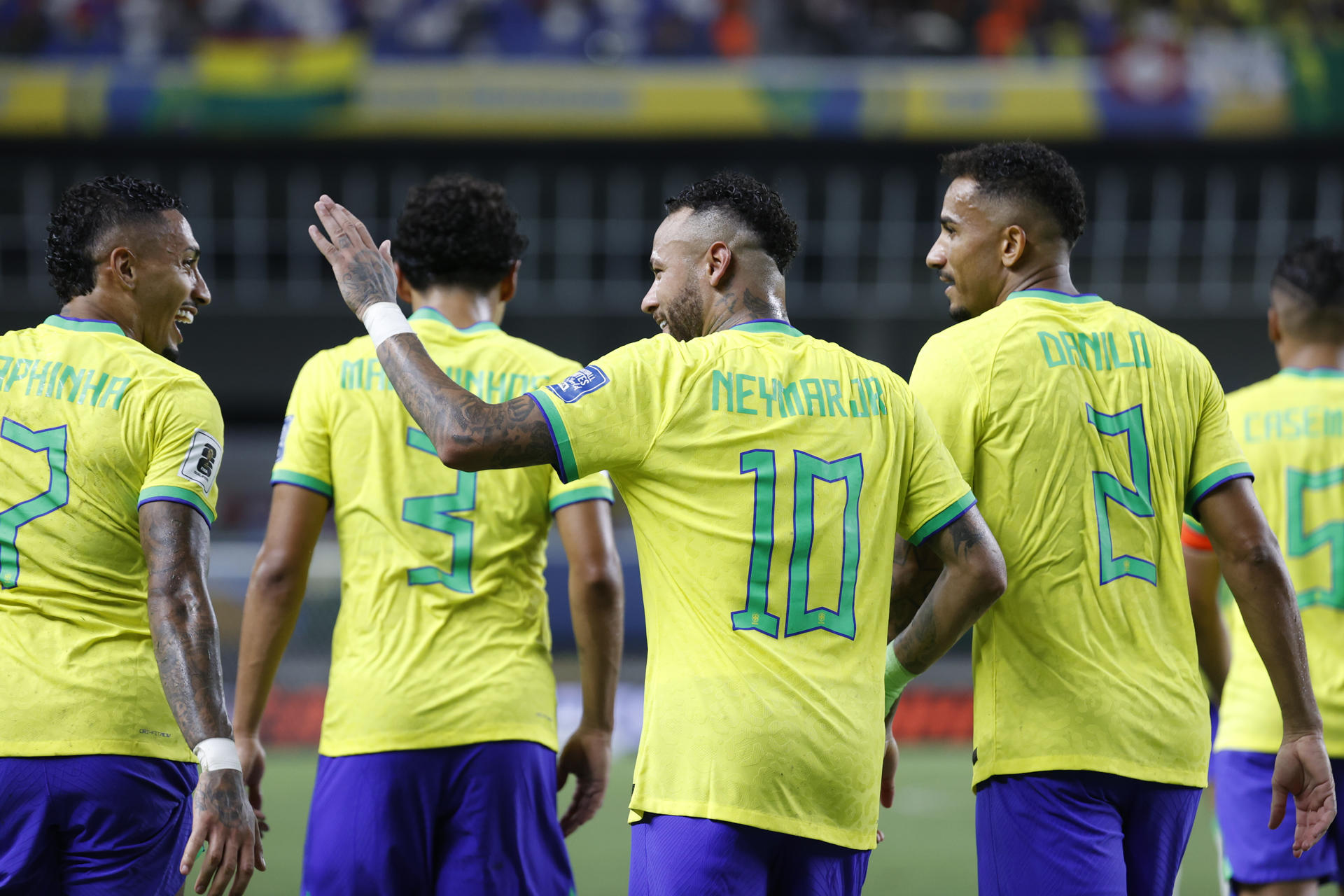 alt Brasileño Neymar: "No soy mejor que Pelé por haberlo superado en este récord"