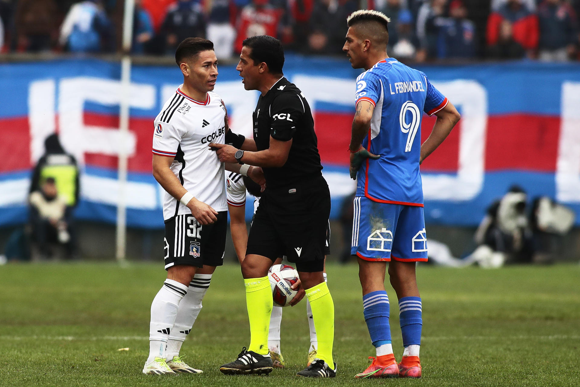 alt Uruguayo y argentino llevan al liderato a Universidad de Chile