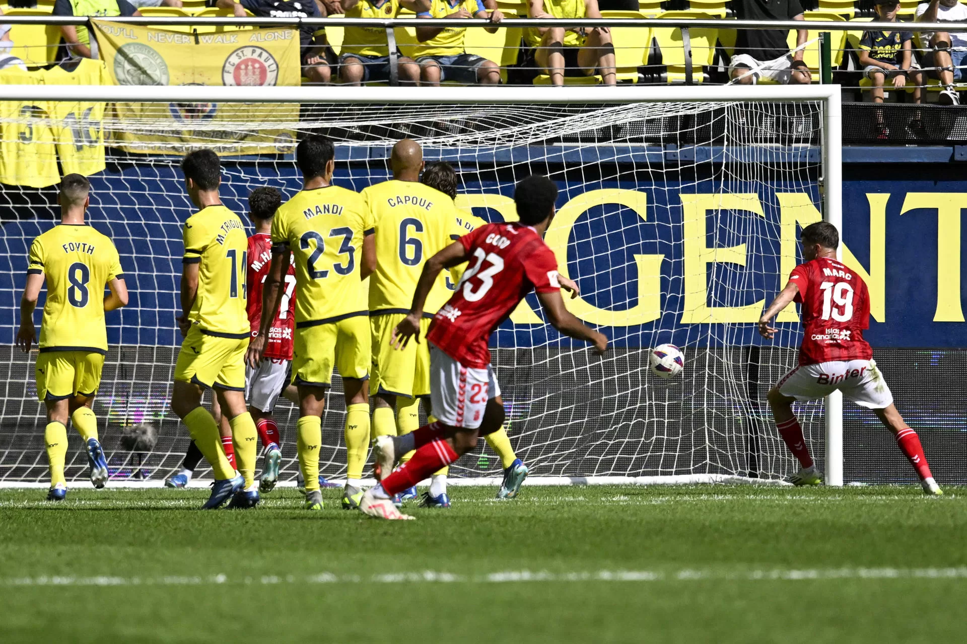 alt 1-2. Las Palmas suma el primer triunfo a domicilio a costa del Villarreal