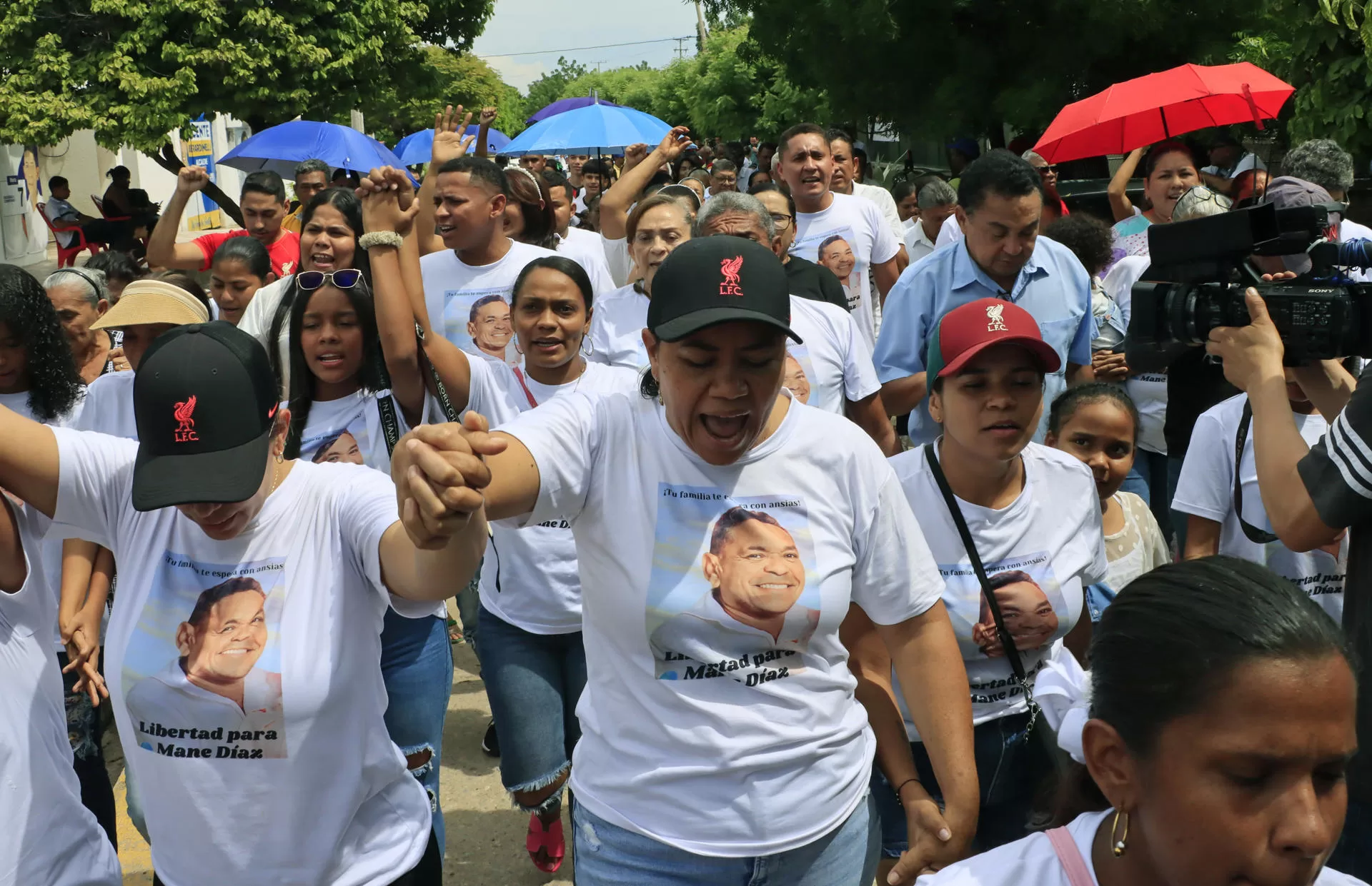 alt El ELN asegura que liberación del padre del colombiano Luis Díaz se ha retrasado por presencia militar