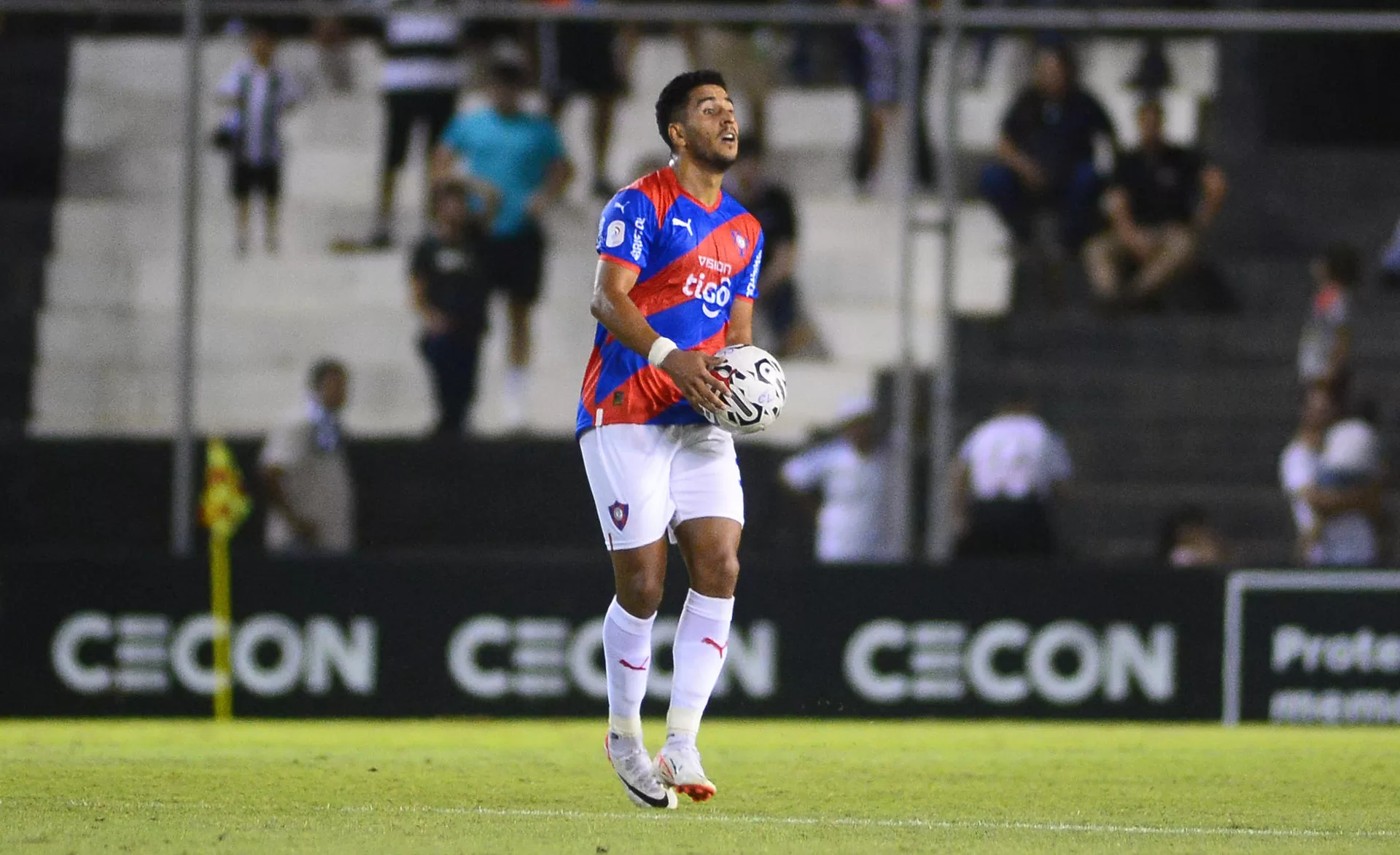 Vuelve la emoción del fútbol: posible fecha de reinicio del Clausura  uruguayo