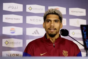 alt Araujo: "Nos está faltando un poco más de contundencia en las dos áreas"