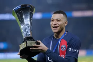 alt Mbappé o el arte de no cerrar puertas