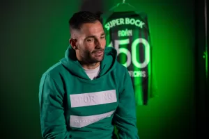 alt El español Adán está "orgulloso y agradecido" tras 150 partidos con el Sporting luso