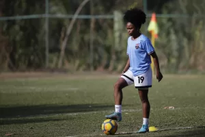 alt La Liga panameña femenina avanza con diez equipos y la salvadoreña se alista para febrero