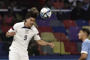 alt El estadounidense Cowell ficha por las Chivas de Guadalajara