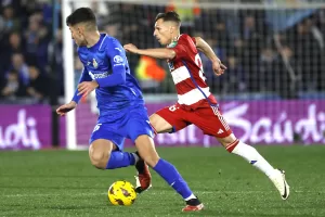 ALT El Bayern quiere de inmediato a Bryan Zaragoza por la lesión de Coman