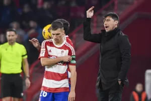 alt Granada y Cádiz miden sus crisis en Los Cármenes