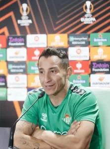 alt Guardado deja el Betis, al que llegó en 2017 y con el sumó 218 partidos