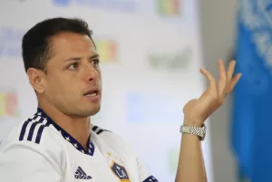 alt Javier 'Chicharito' regresa al Guadalajara para ser el líder del proyecto de Hierro