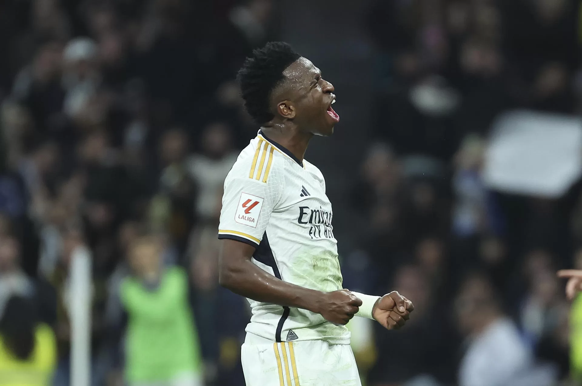 Brasileño Vinicius no cambiará mientras él y el Madrid no se vean perjudicados, según experto