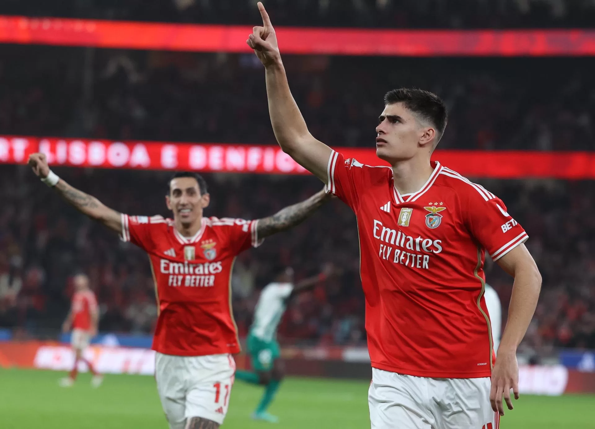 alt El talento de Ángel Di María asegura la victoria del Benfica sobre el Boavista (2-0)