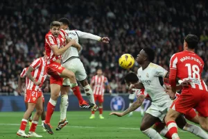 alt Vinícius defiende la validez de su gol: "Así lo hacía siempre en la playa de Copacabana"