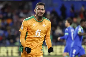 alt Español Borja Iglesias, cedido por el Betis con opción de compra al Bayer Leverkusen