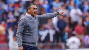 alt El mexicano Altamirano guía triunfo de Herediano sobre Alajuelense del argentino Carevic