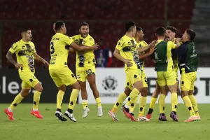 alt 0-1. El argentino Rayer se viste de héroe para clasificar al debutante Sportivo Trinidense