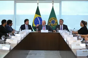 alt Lula recibe a la FIFA y afirma que Brasil está capacitado para albergar el Mundial de 2027