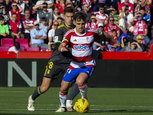 alt 1-1. Empate que no contenta a ningún contendiente