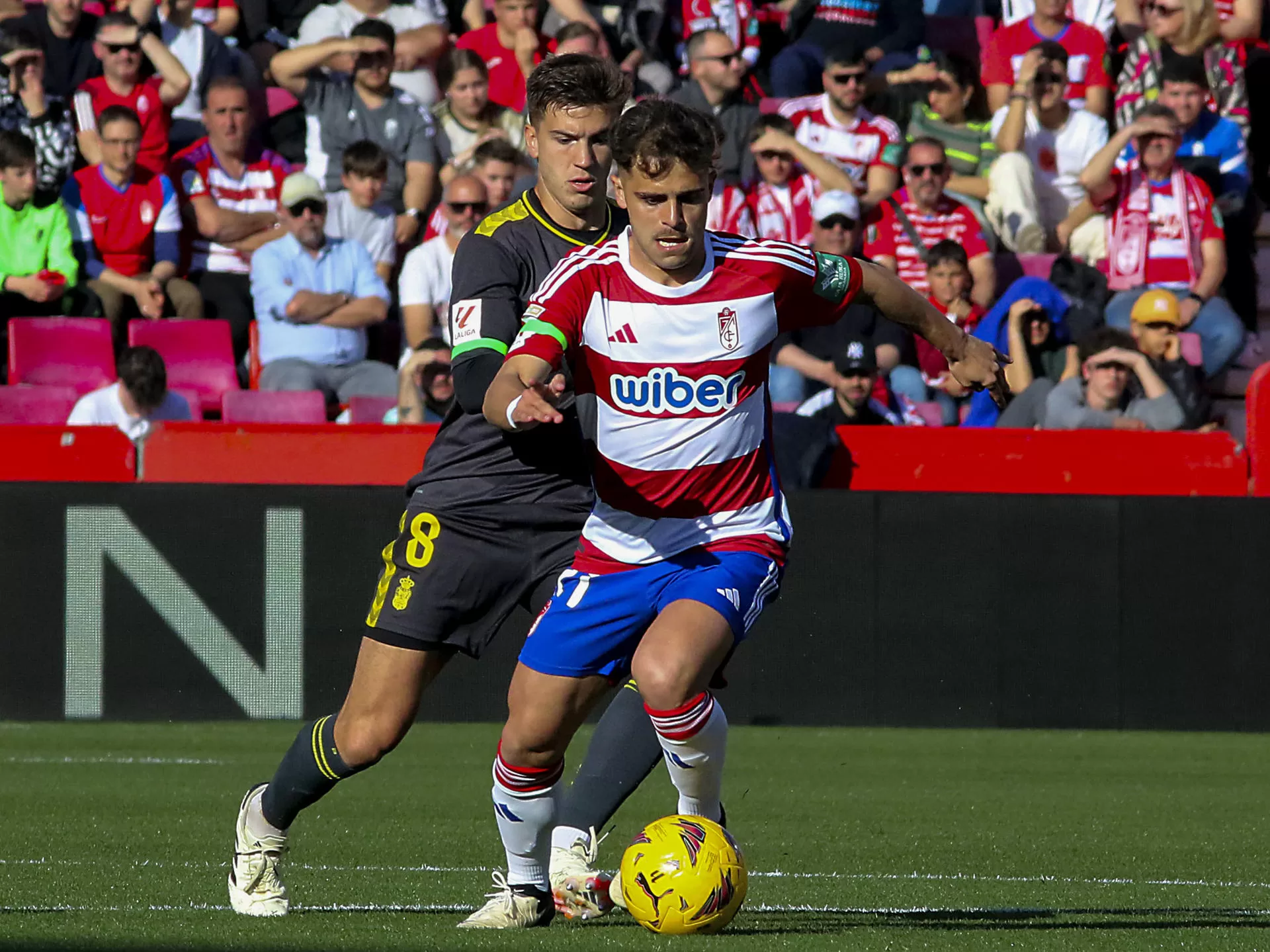 1-1. Empate que no contenta a ningún contendiente