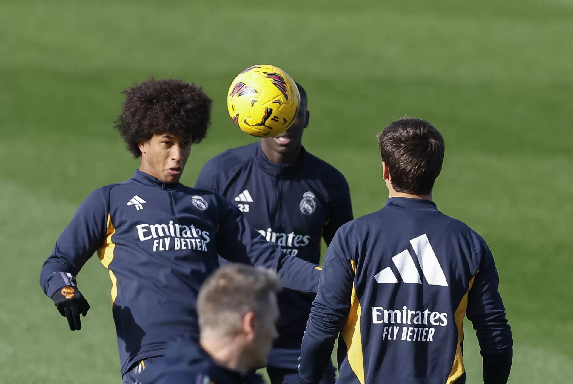 El Valencia rejuvenece aún más su plantilla con Peter Federico y la marcha de Paulista