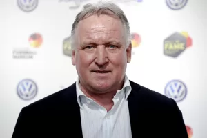 alt Muere el exinternacional alemán Andreas Brehme
