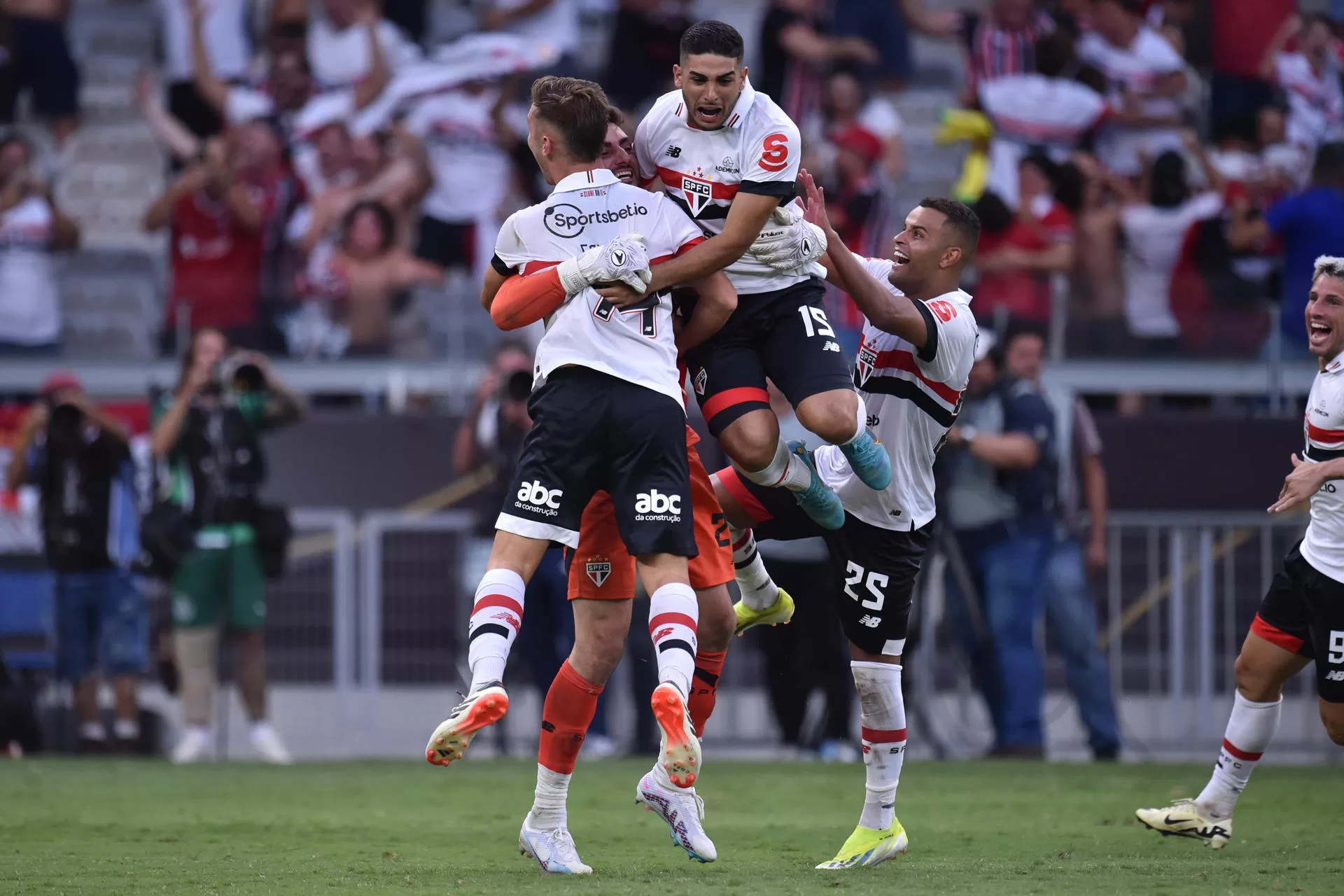 rss-efe6f927a6387bfbb175a0bd4c1adc742ff94adf932w-jpg 0-0. São Paulo, supercampeón de Brasil tras imponerse en los penaltis al Palmeiras