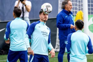 alt Giménez, también baja para Almería y seria duda contra el Athletic