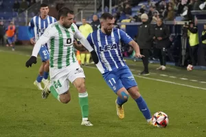 ALT El Betis busca redimirse tras su derrota europea y el Alavés escalar puestos