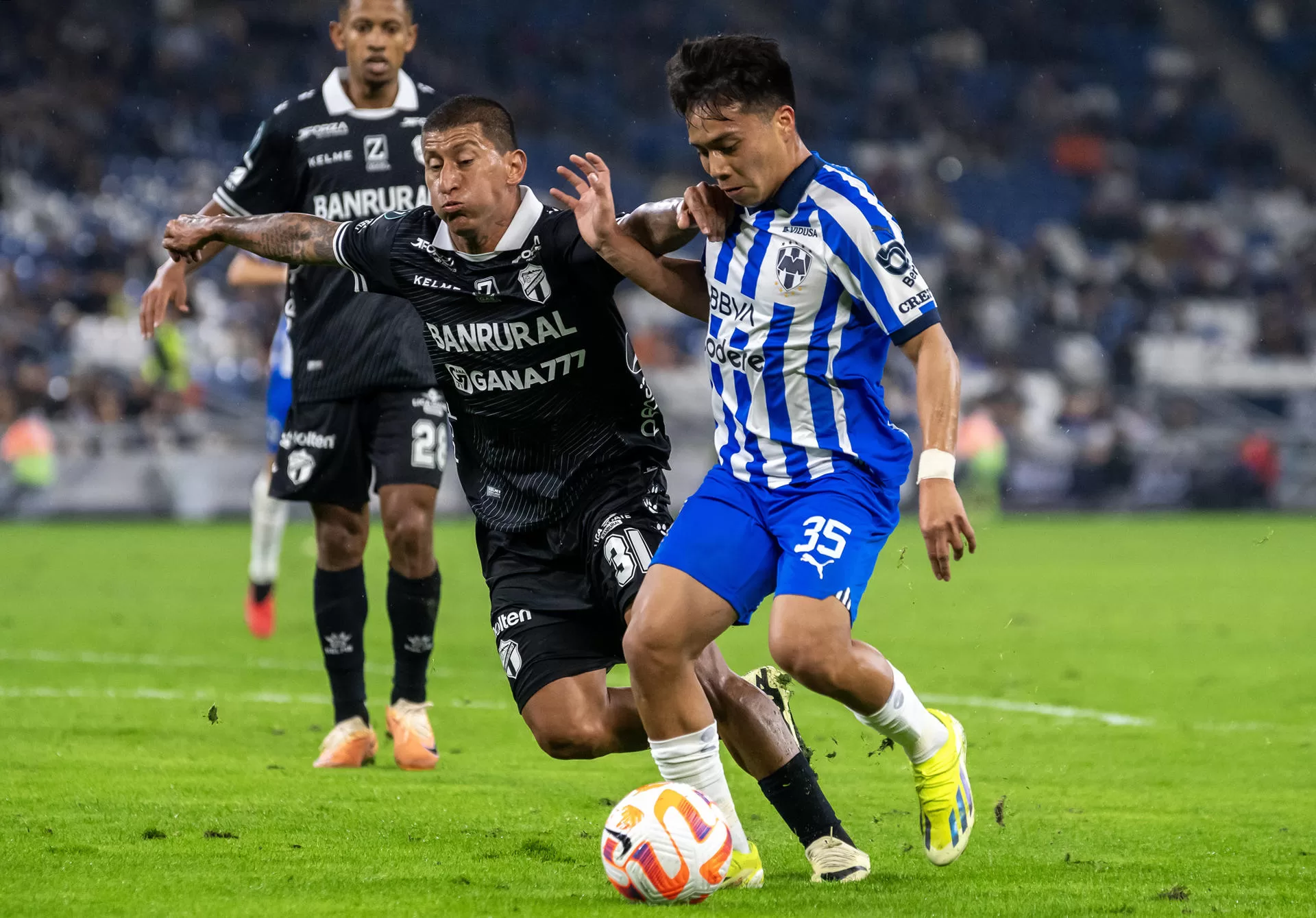 alt 3-0. Monterrey avanza a octavos de final tras golear de nuevo a Comunicaciones