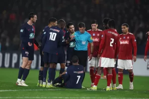 alt Mbappé se pierde el entrenamiento y el PSG le pone entre algodones pensando en la Real