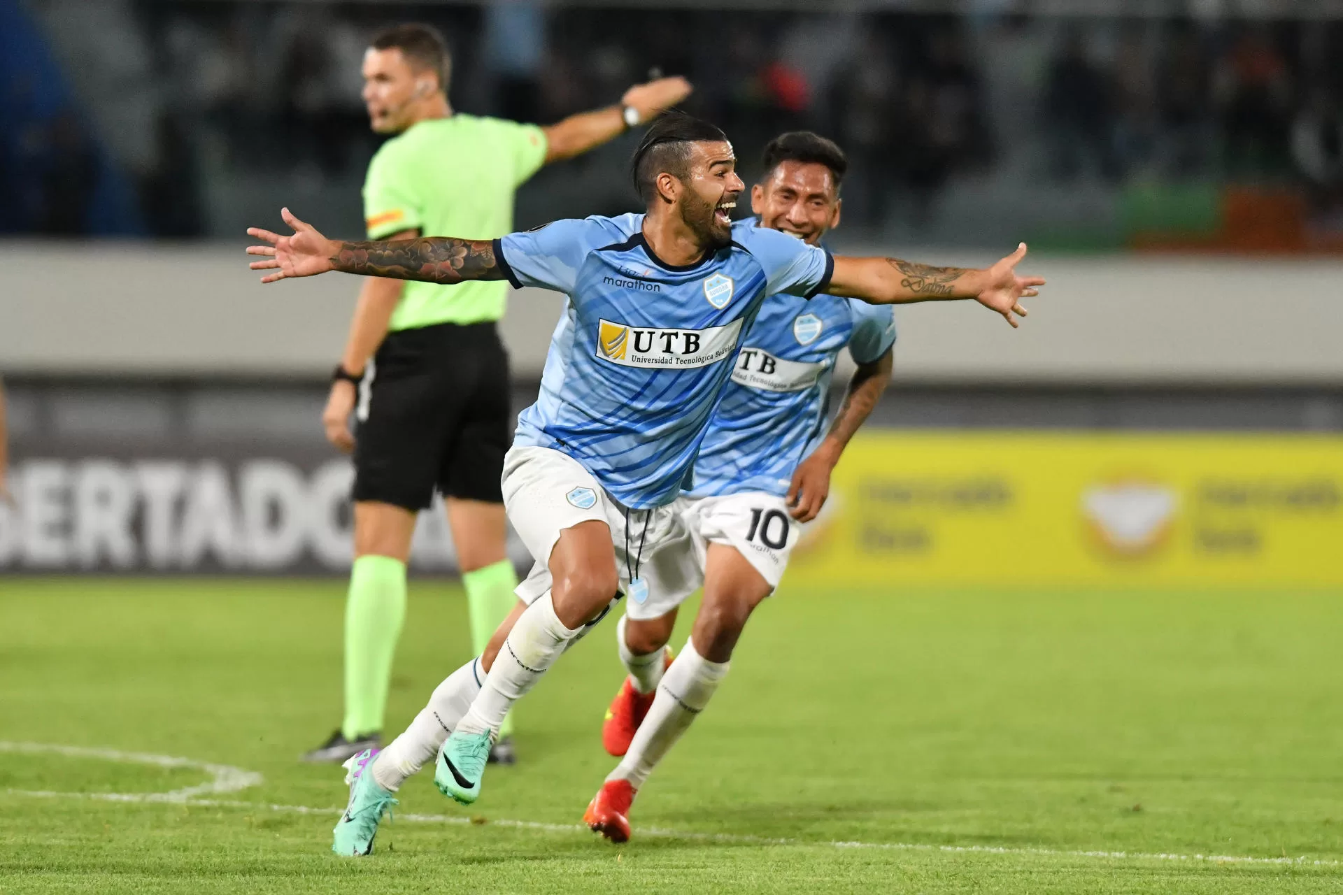 alt 1-0. El uruguayo Alaniz da al Aurora su primer triunfo en la Libertadores ante el Melgar