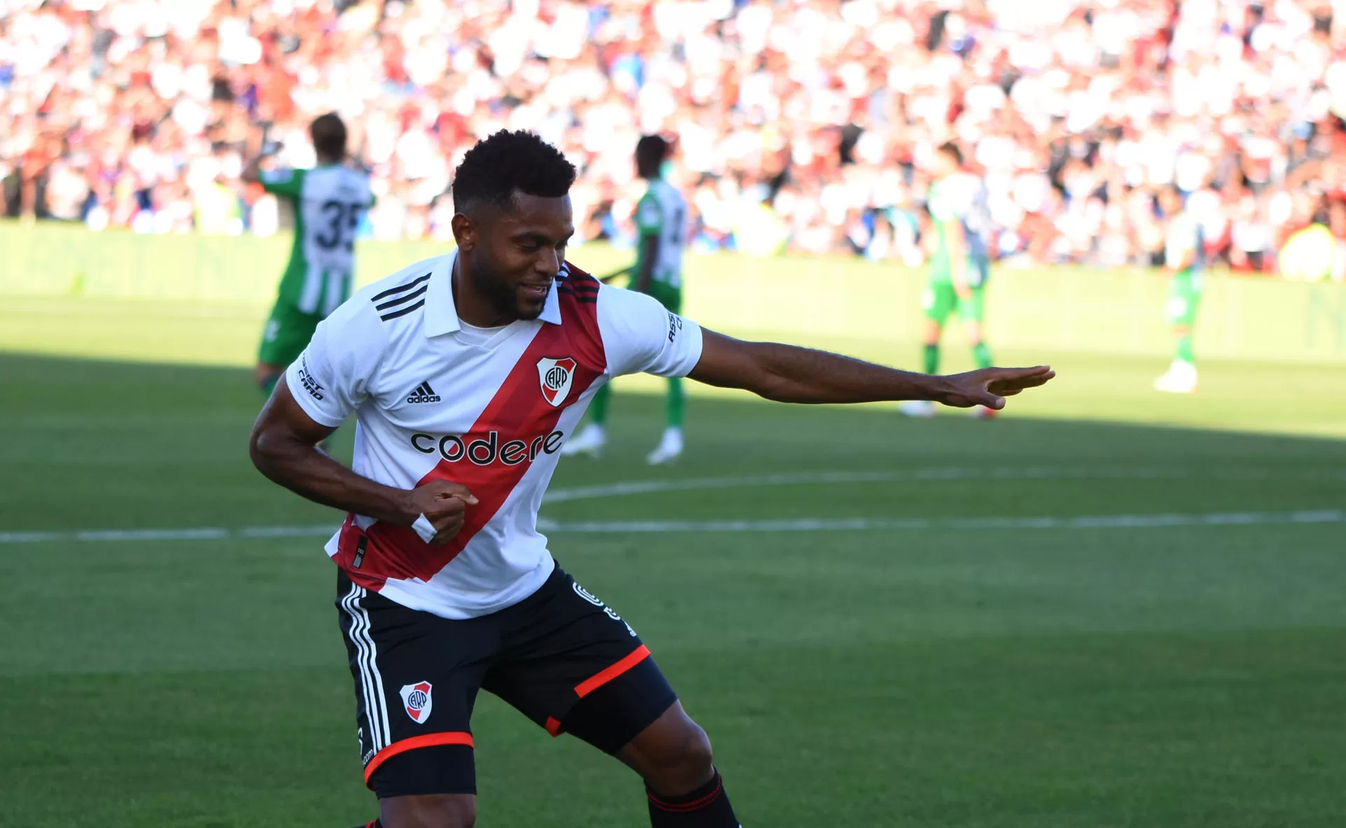 Colombiano Miguel Ángel Borja, goleador del futbol argentino