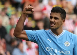 alt Rodrigo: "A mí me llenan los títulos colectivos"