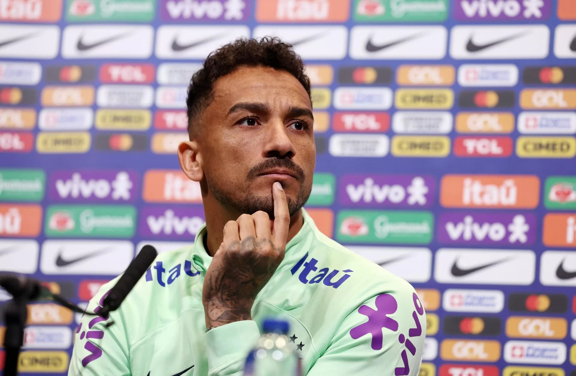 El mundialista Danilo se acerca al Brasileirao