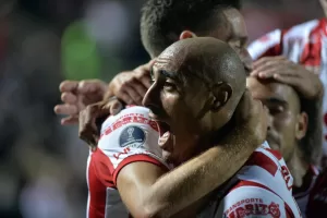 alt Unión y Central Córdoba empatan 2-2 en un partido loco en Santa Fe